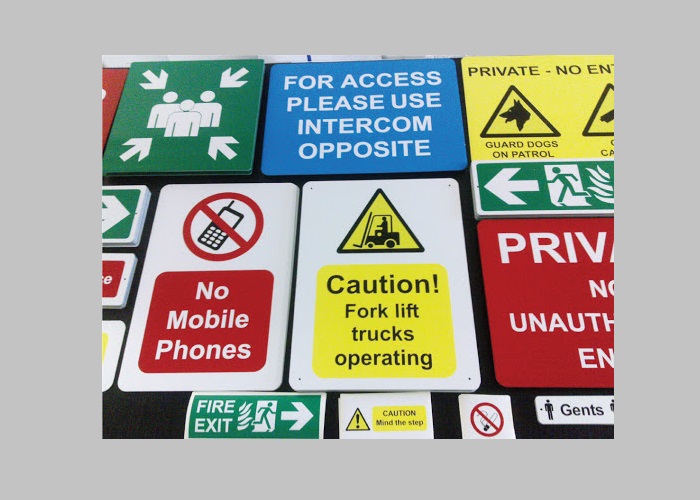 Please перевод. Safety signs. Safety Signage. Health and Safety signs. Types of Safety signs.